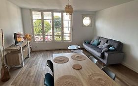 Appartement Centre D Arcis